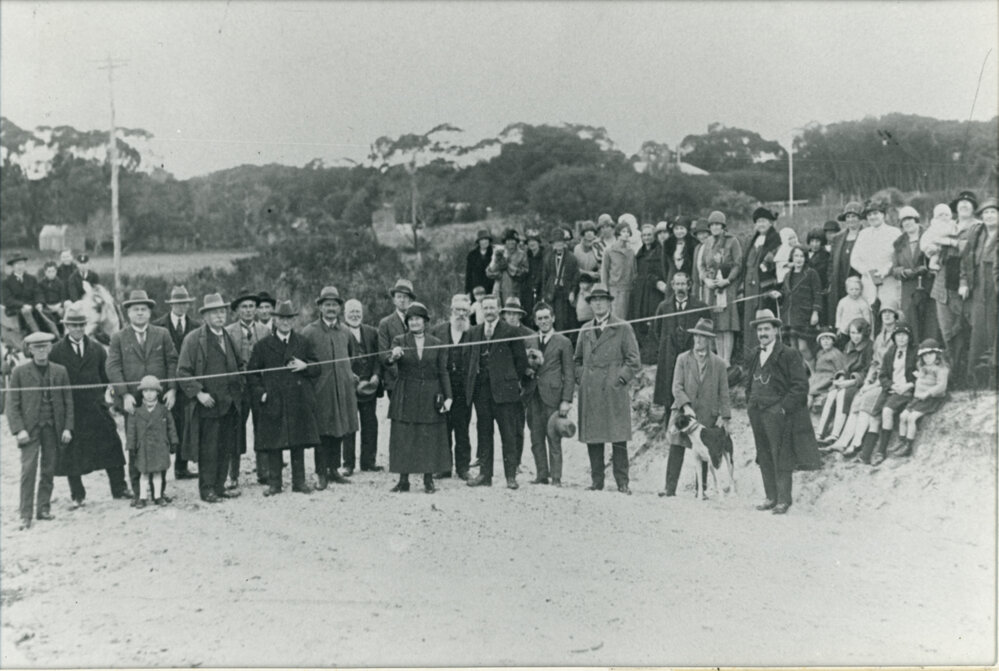 Beach Street and McMahons Road intersection, c1926? 