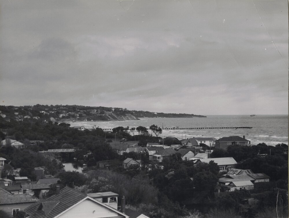 Oliver's Hill and Pier