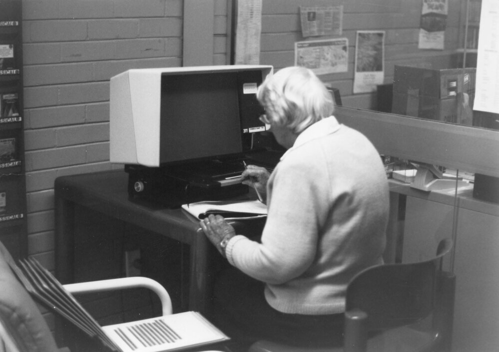 Frankston City Library - Central Park 11