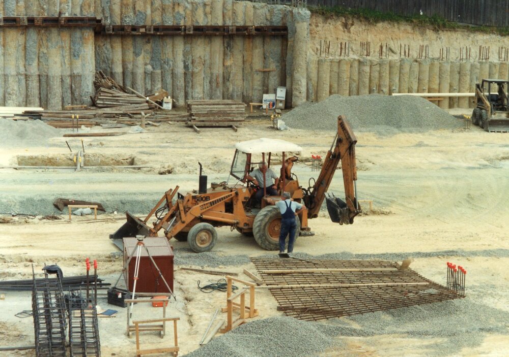 024 Construction of Frankston Cultural Centre (renamed the Frankston Arts Centre and Library)