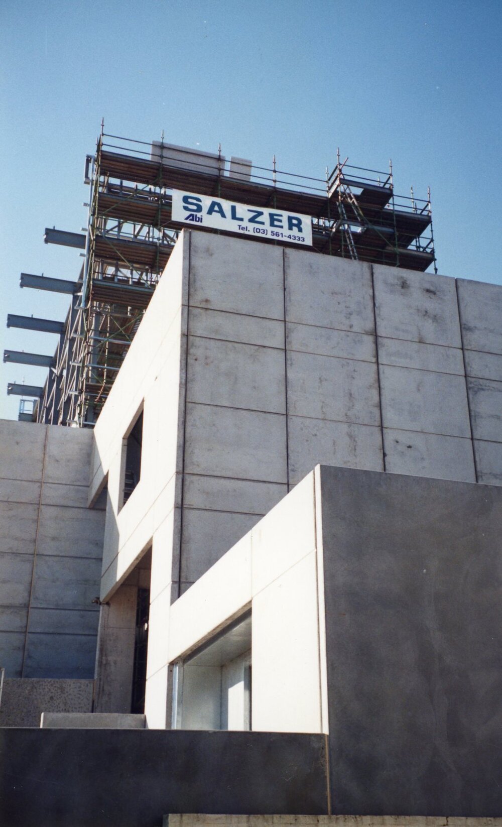 079 Construction of Frankston Cultural Centre (renamed the Frankston Arts Centre and Library)