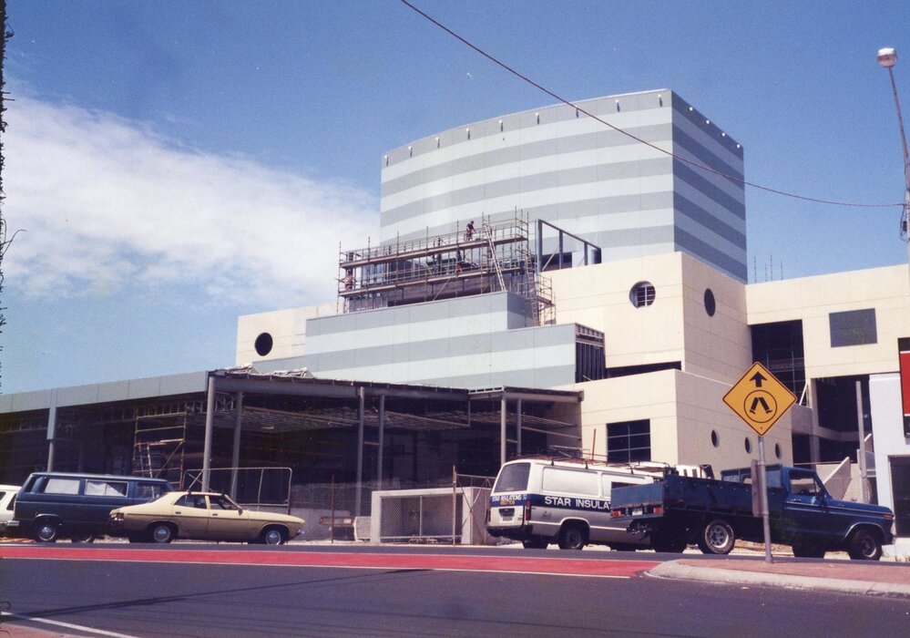 104 Construction of Frankston Cultural Centre (renamed the Frankston Arts Centre and Library)