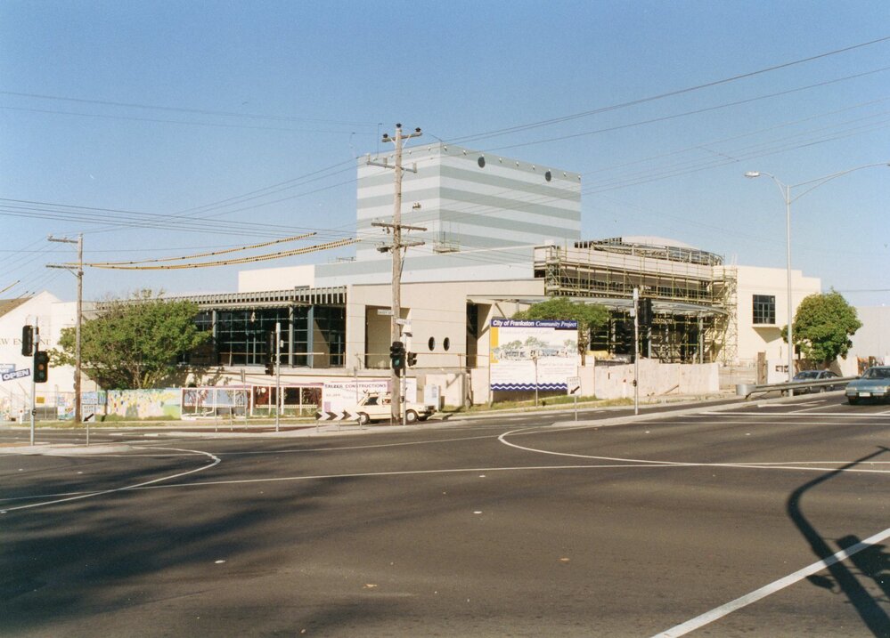 105 Construction of Frankston Cultural Centre (renamed the Frankston Arts Centre and Library)