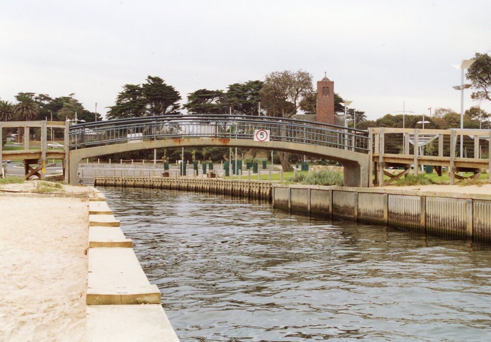 Bridge at Kananook Creek