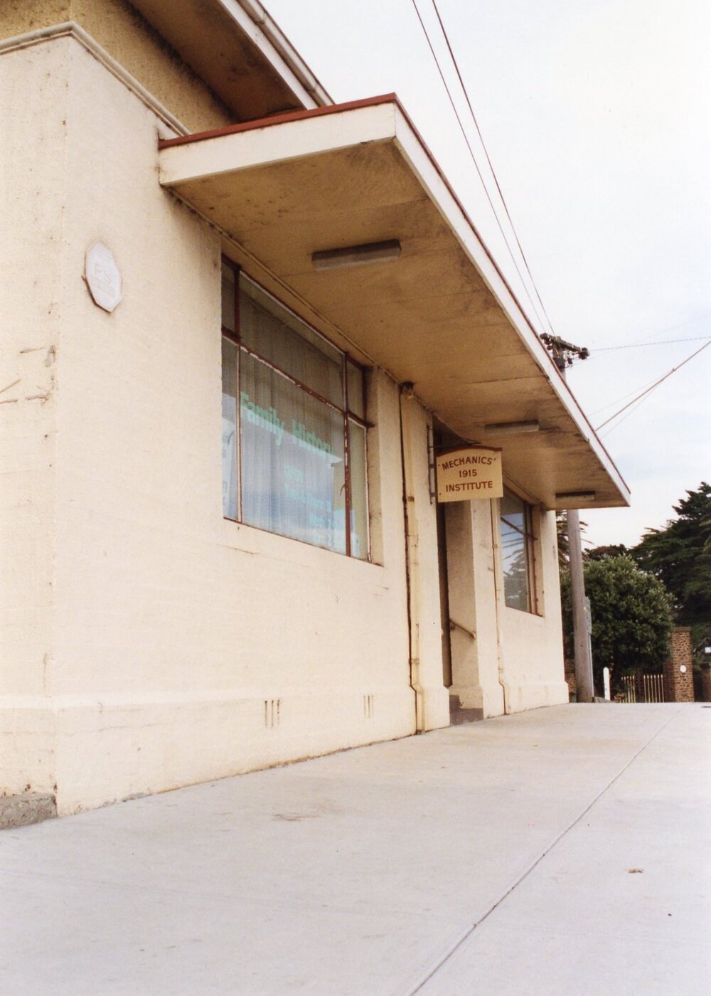 Frankston Mechanics' Institute 2002