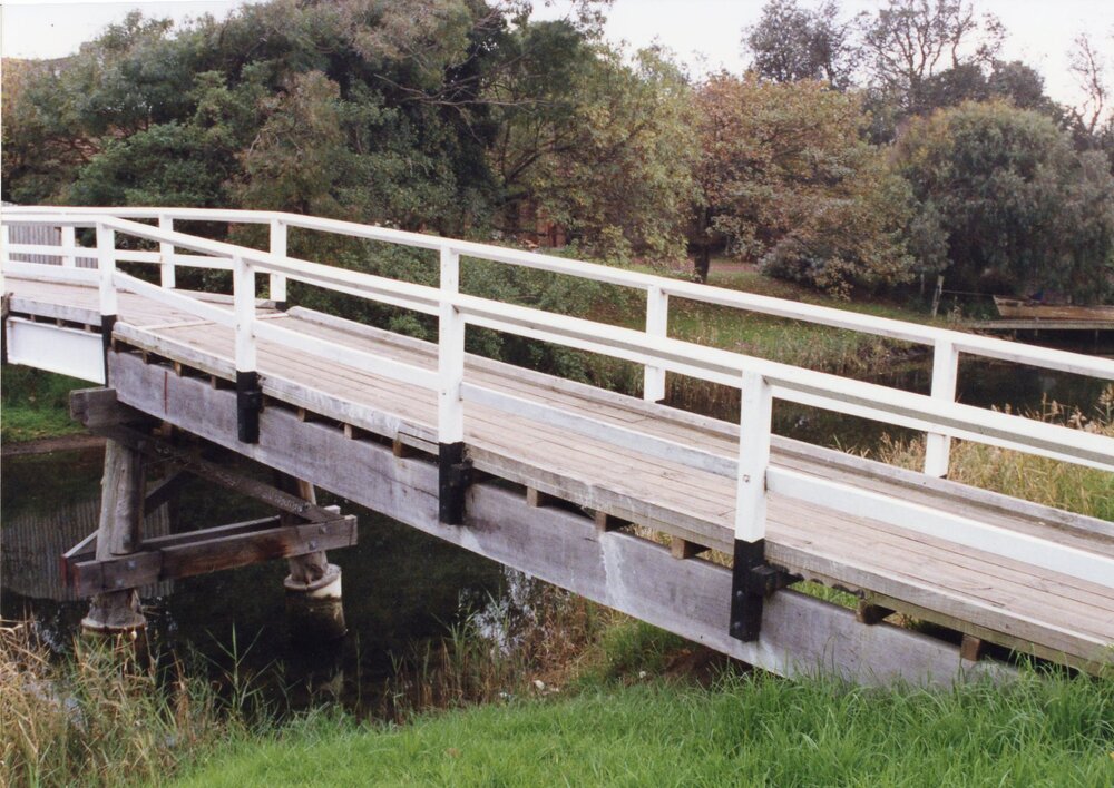 Beach Street bridge across Kananook Creek