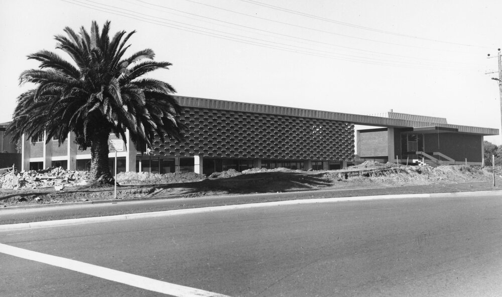 Construction of Frankston Civic Centre