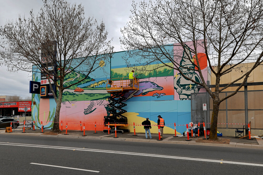 009 Community Mural Painting 04