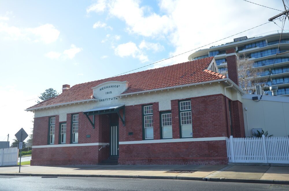 Frankston Mechanics' Hall 01