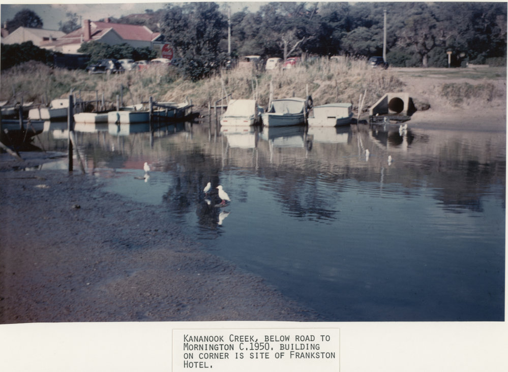 Kananook creek, below road or Mornington 
