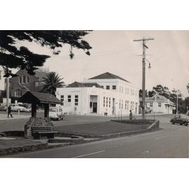 Post Office, Corner Nepean Highway and Davey Street