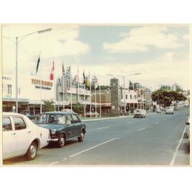 Nepean Highway shopping strip