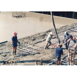 041 Construction of Frankston Cultural Centre (renamed the Frankston Arts Centre and Library)