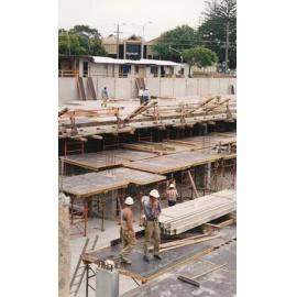 050 Construction of Frankston Cultural Centre (renamed the Frankston Arts Centre and Library)