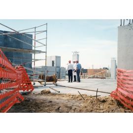 052 Construction of Frankston Cultural Centre (renamed the Frankston Arts Centre and Library)