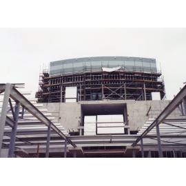 092 Construction of Frankston Cultural Centre (renamed the Frankston Arts Centre and Library)