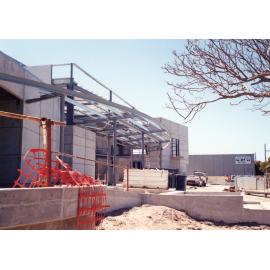 095 Construction of Frankston Cultural Centre (renamed the Frankston Arts Centre and Library)
