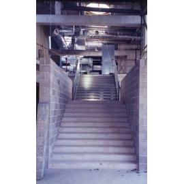 111 Construction of Frankston Cultural Centre (renamed the Frankston Arts Centre and Library)