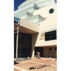 129 Construction of Frankston Cultural Centre (renamed the Frankston Arts Centre and Library)