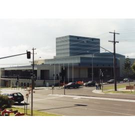 143 Construction of Frankston Cultural Centre (renamed the Frankston Arts Centre and Library)