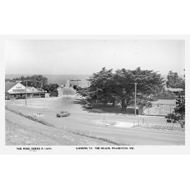 Looking to the beach, Frankston