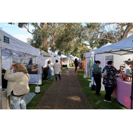 008 Beauty Park Markets 04