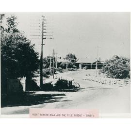 Point Nepean Road (now Nepean Highway) and the Mile Bridge, 1940s. Donated by Mr. Norman Whittingham 1987. 