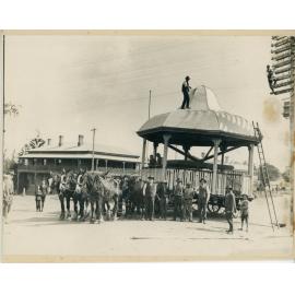 Moving the band stand 
